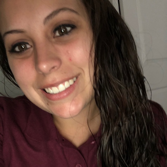 Meet your Posher, Brianna - Picture 1 of 1